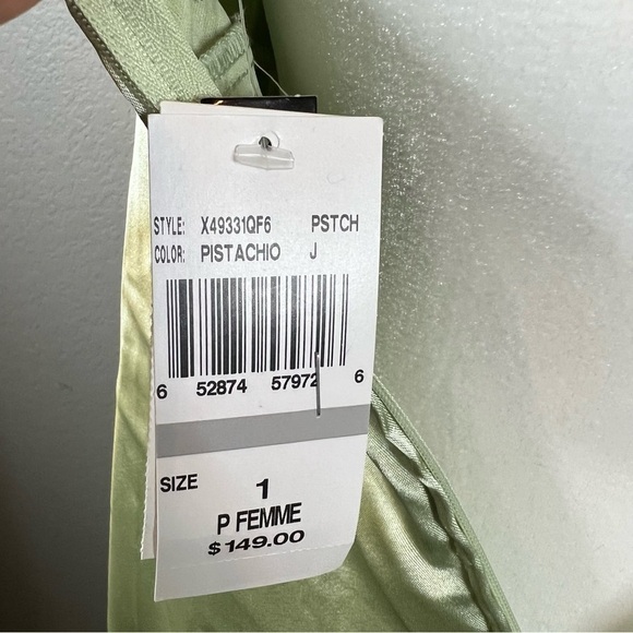 Speechless Juniors Pistachio Side Slit Satin Maxi Dress Size 1/XS - Picture 6 of 16